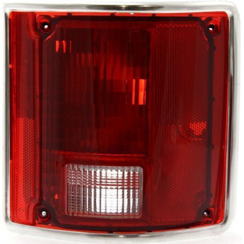 Tail Light Right for 78-91 Chevy Blazer/Jimmy/Suburban/CK Pickup (w/Chrome)