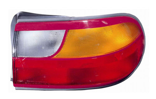Tail Light Rear Lamp Right Passenger for 97-03 Chevy Malibu/04-05 Classic