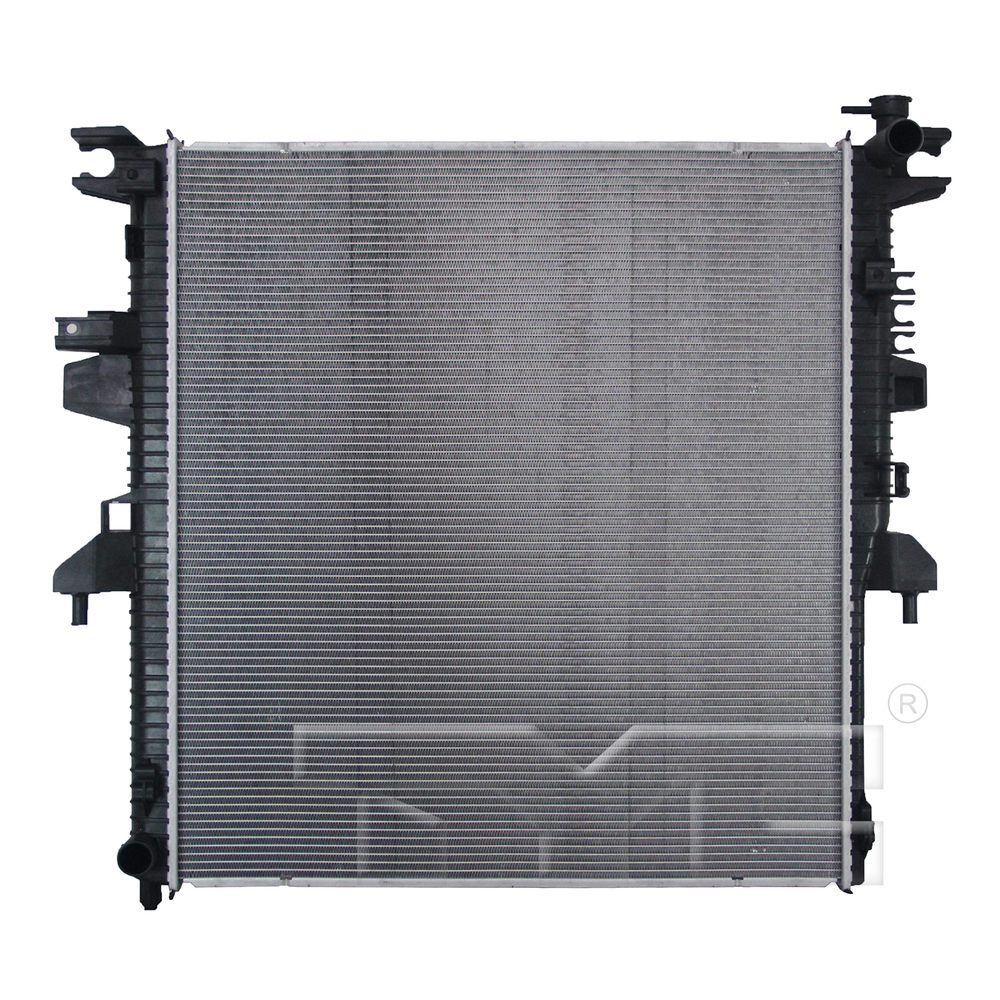 Radiator for 17-18 Nissan Titan 5.6L V8 Automatic Single Row 21410-EZ30A