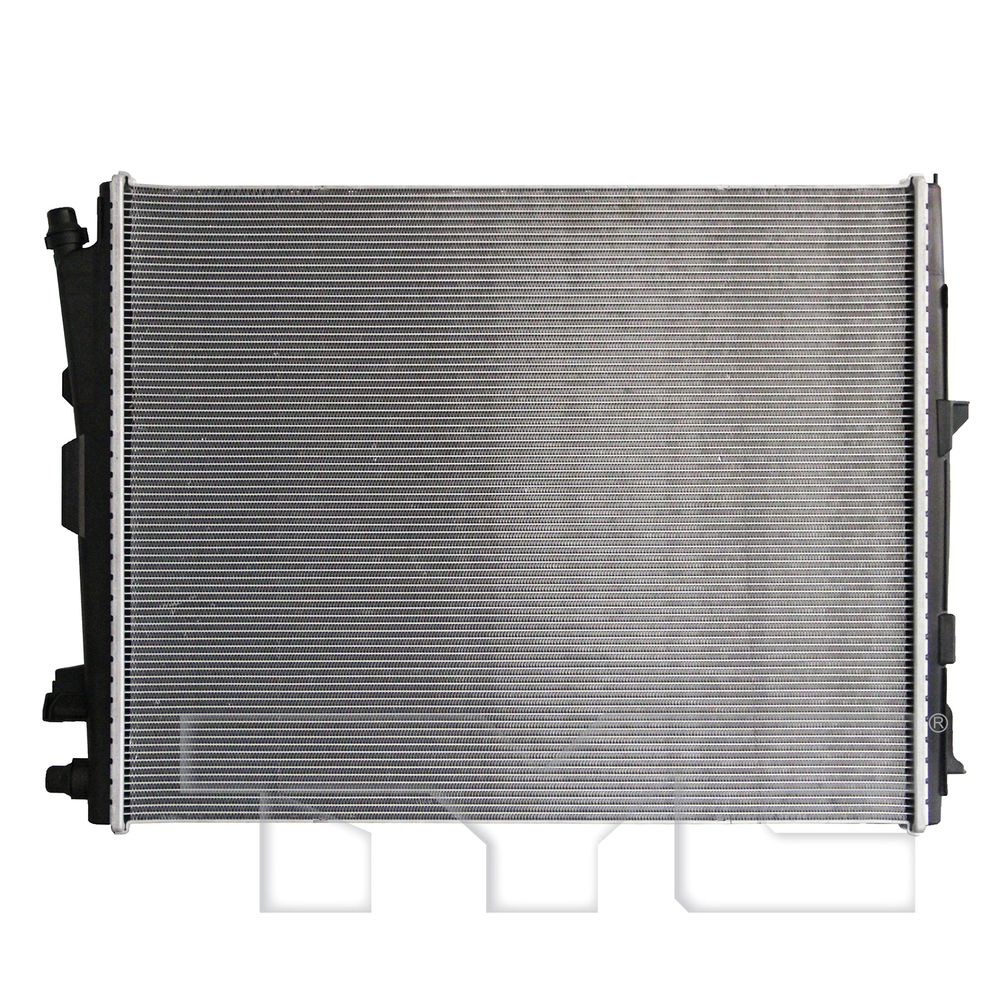 Radiator for 19-20 BMW 330i Sedan 2.0L L4 1R w/Turbo 17118666811 BM3010193
