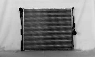Radiator for 04-06 BMW X3 3.0L V6 Automatic Single Row BM3010143 17 11 3 400 013