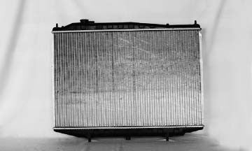 Radiator for 98-04 Nissan Frontier /00-04 Xterra 3.3L V6 Manual (w/o Sensor)