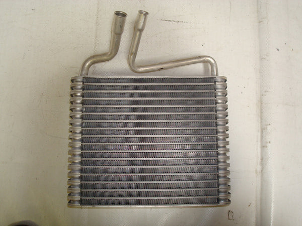 New AC Evaporator (Front) for 03-06 Ford Expedition 7L3Z 19860 B