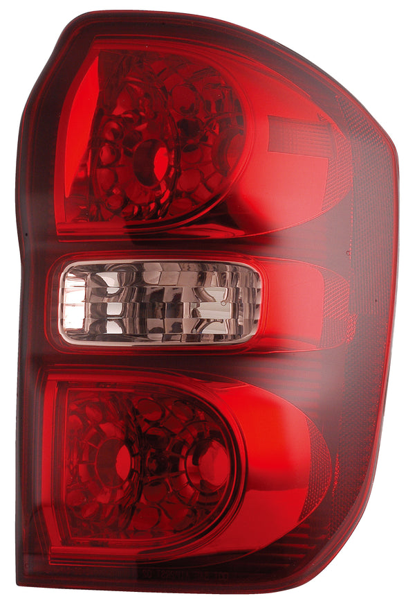 Tail Light Rear Back Lamp for 04-05 Toyota RAV4 Passenger Right